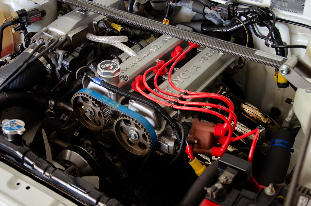 4age engine bay 4th cylinder exhaust